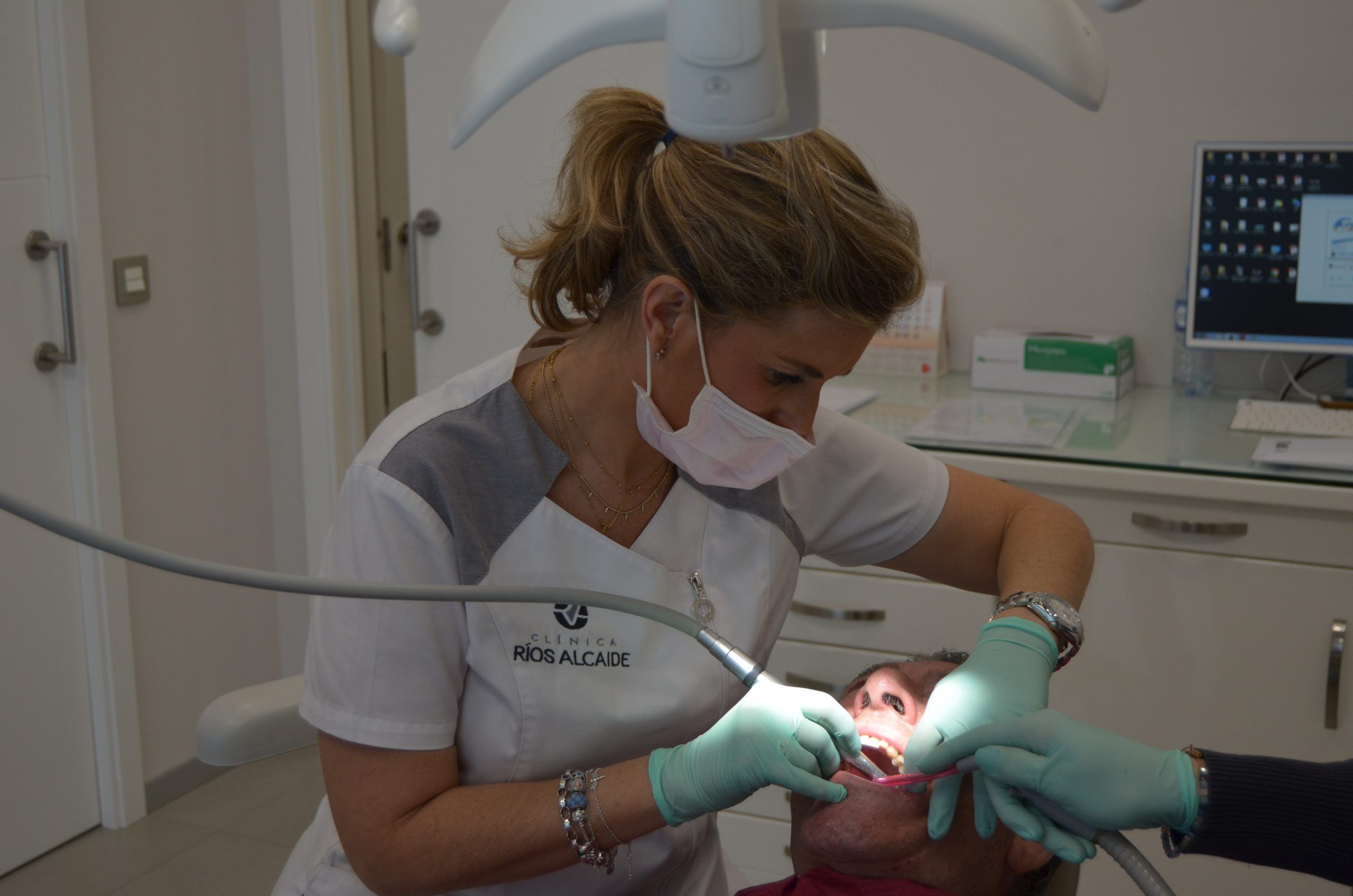 clínica dental en écija
