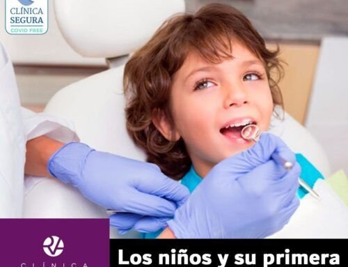 Los niños y su primera visita al dentista.