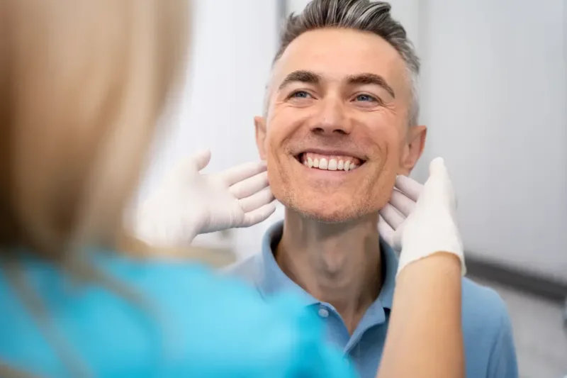 Carillas en Clínica Dental Ríos Alcaide